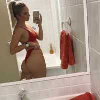 Mezitli'de büyüleyici Escort deneyimi